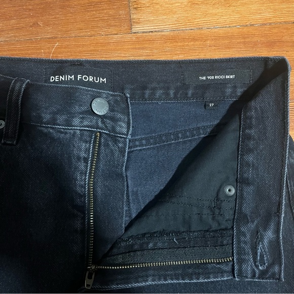 Aritzia 90s Ricci Denim Skirt - Size 27 - Picture 5 of 7